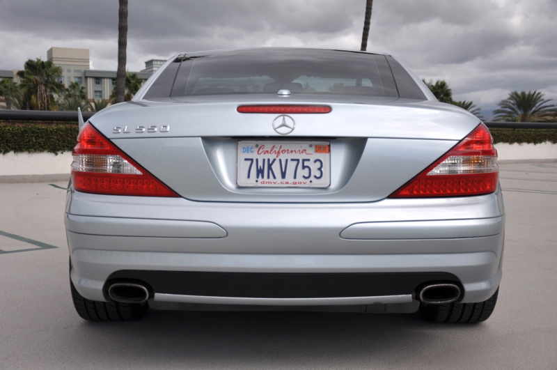 This Is What A 2007 Mercedes-Benz SL500 Is Worth Today