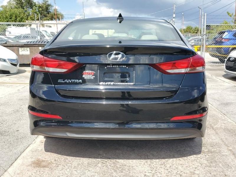 Hyundai Elantra 2017 price $11,395