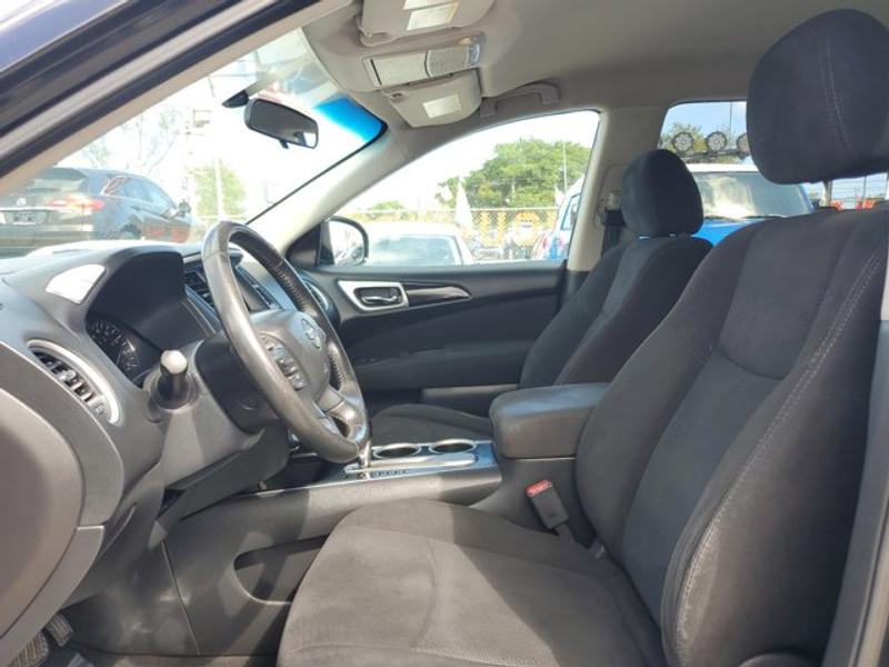 Nissan Pathfinder 2014 price $5,995