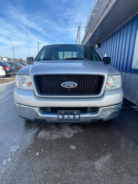 Ford F-150 2004 price $4,498