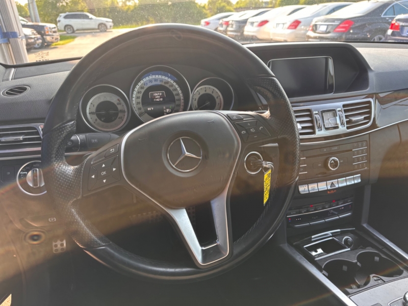 Mercedes-Benz E-Class 2016 price $16,498