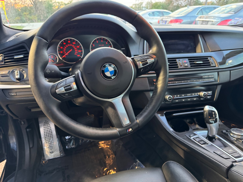 BMW 5-Series 2015 price $9,998