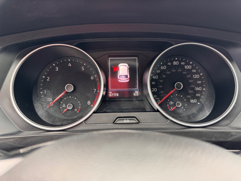 Volkswagen Tiguan 2018 price $17,998