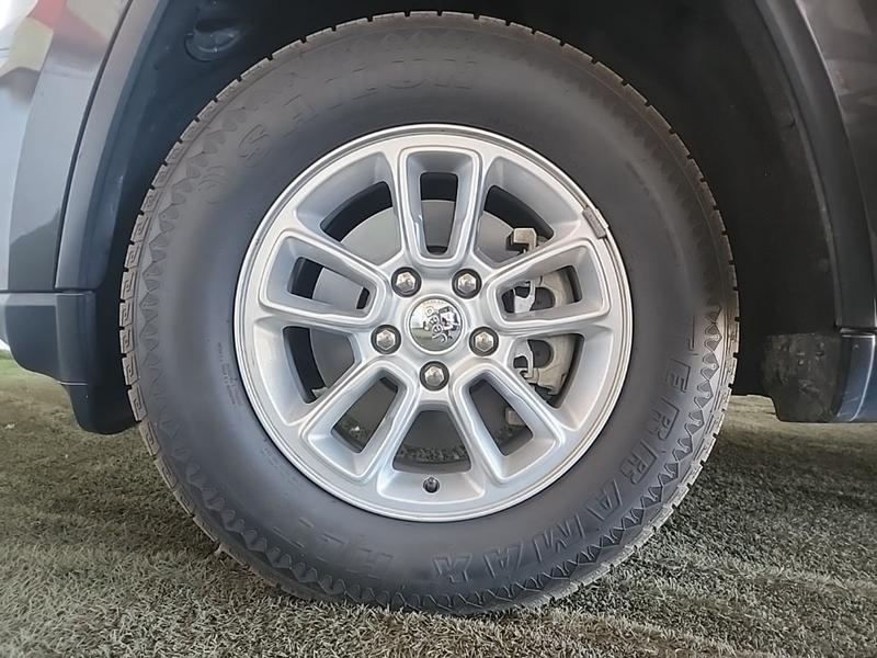 Jeep Grand Cherokee 2018 price $19,277