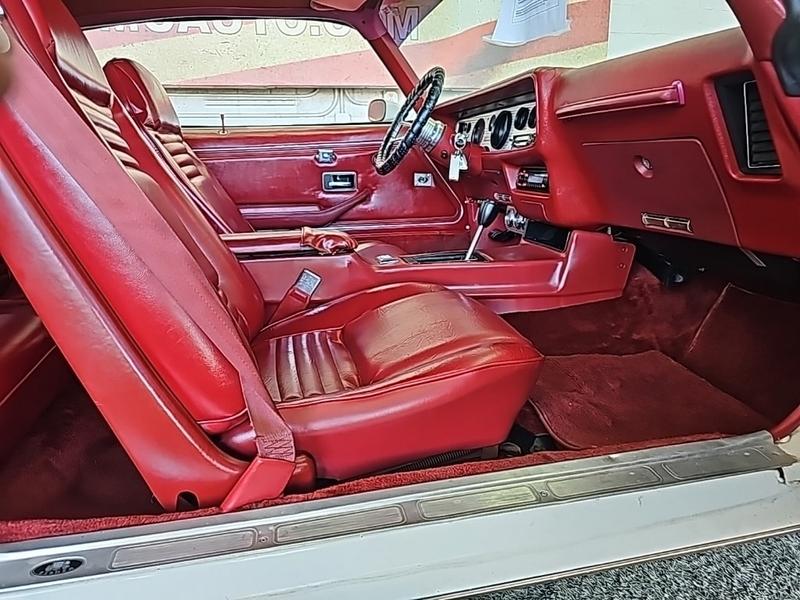 Pontiac  1979 price $17,977