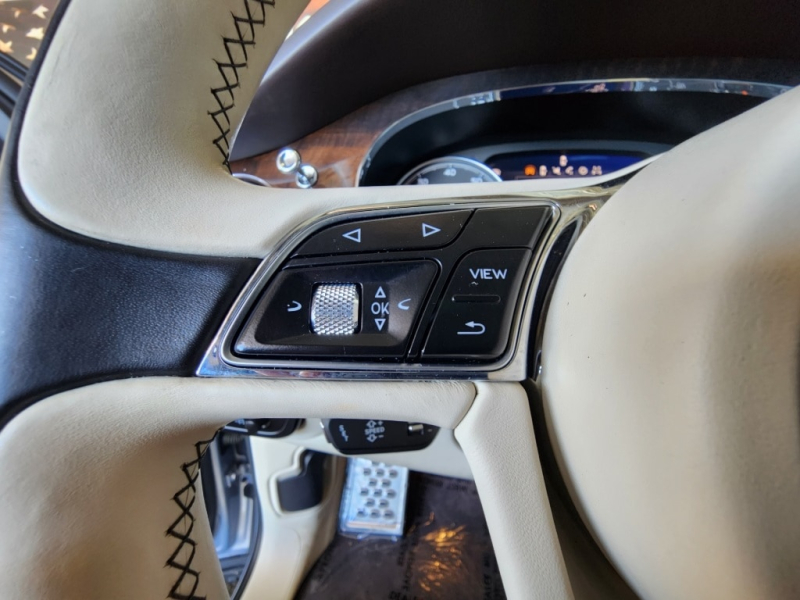 Bentley Bentayga 2018 price $119,000