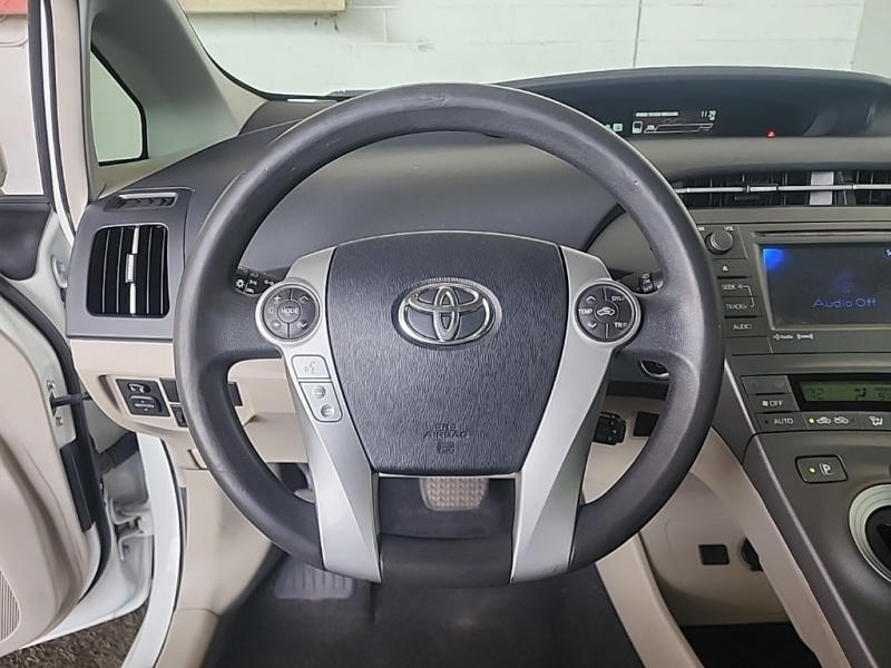 Toyota Prius 2014 price $12,677
