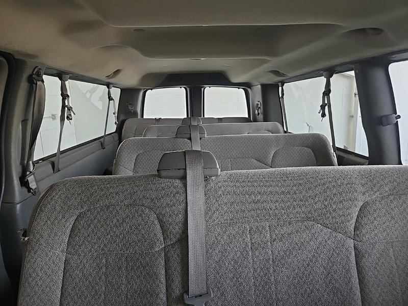 Chevrolet Express 3500 2014 price $31,877