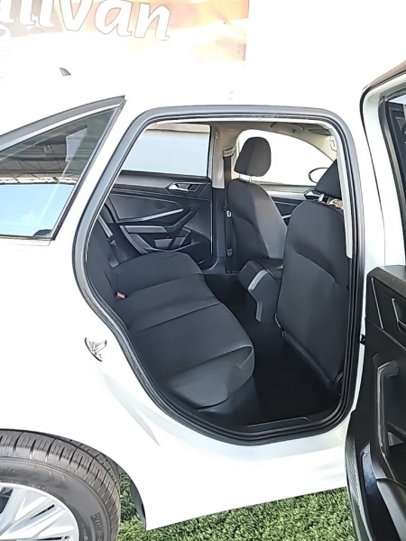 Volkswagen Jetta 2019 price $14,877