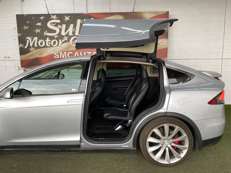 Tesla Model X 2016 price $42,977