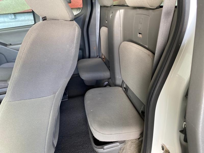 Nissan Frontier 2018 price $12,394