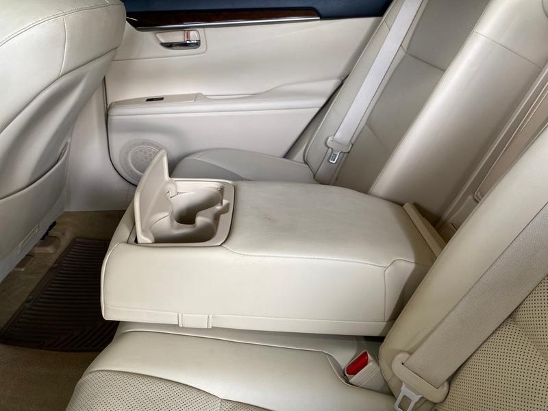 Lexus ES 350 2015 price $21,318