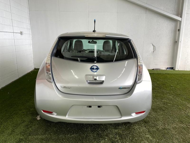 Nissan LEAF 2012 price $7,477