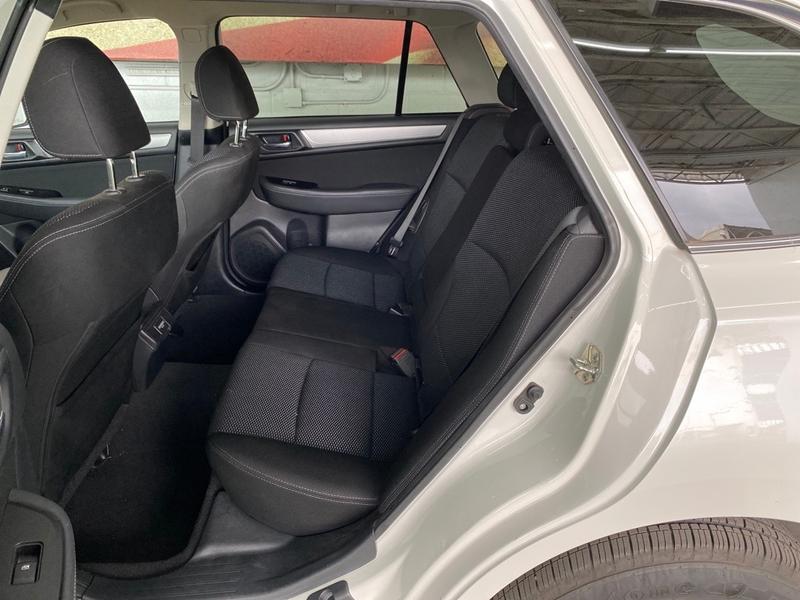 Subaru Outback 2018 price $17,377