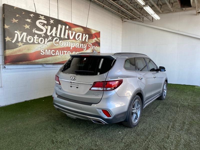 Hyundai Santa Fe XL 2019 price Call for Pricing.