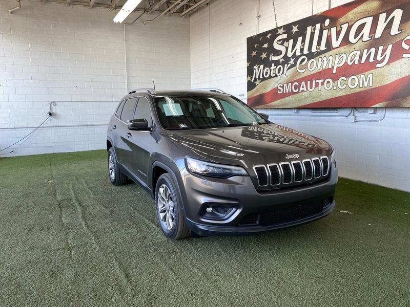 Jeep Cherokee 2019 price $17,244