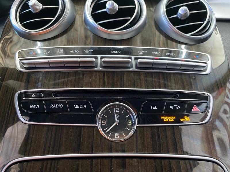 Mercedes-Benz C-Class 2016 price $17,438