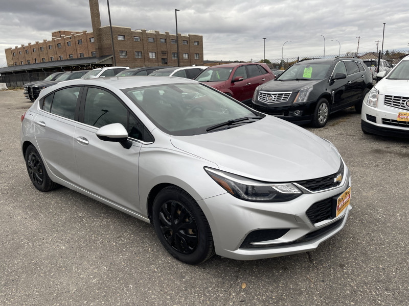 Chevrolet Cruze 2018 price $10,950