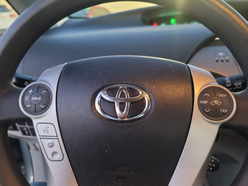 Toyota Prius 2014 price $13,000