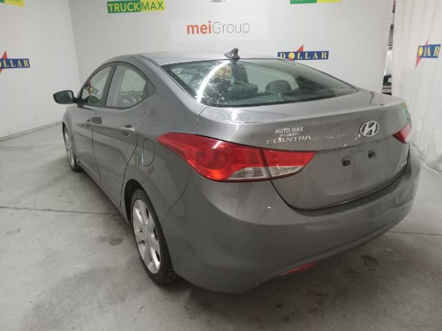 Hyundai Elantra 2013 price $0