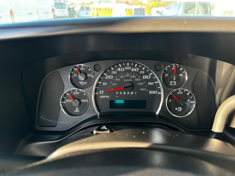 Chevrolet EXPRESS G2500 2015 price $18,900
