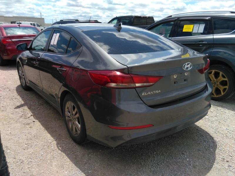 Hyundai Elantra 2018 price $16,499