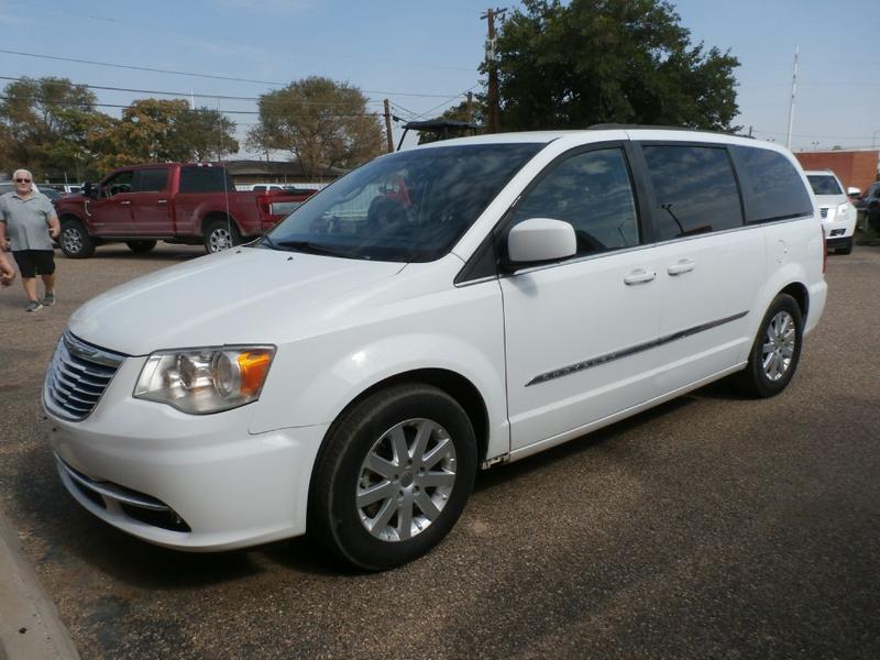 CHRYSLER TOWN & COUNTRY 2014 price $7,995