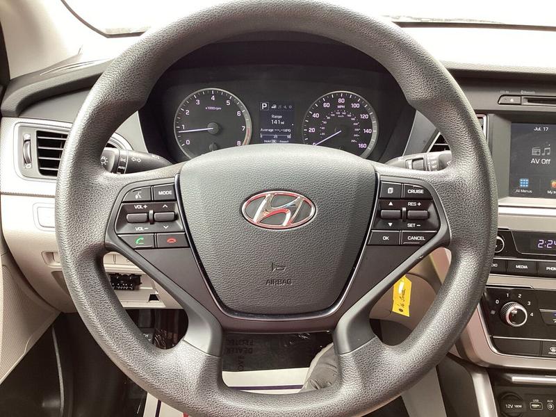 Hyundai Sonata 2016 price $9,990