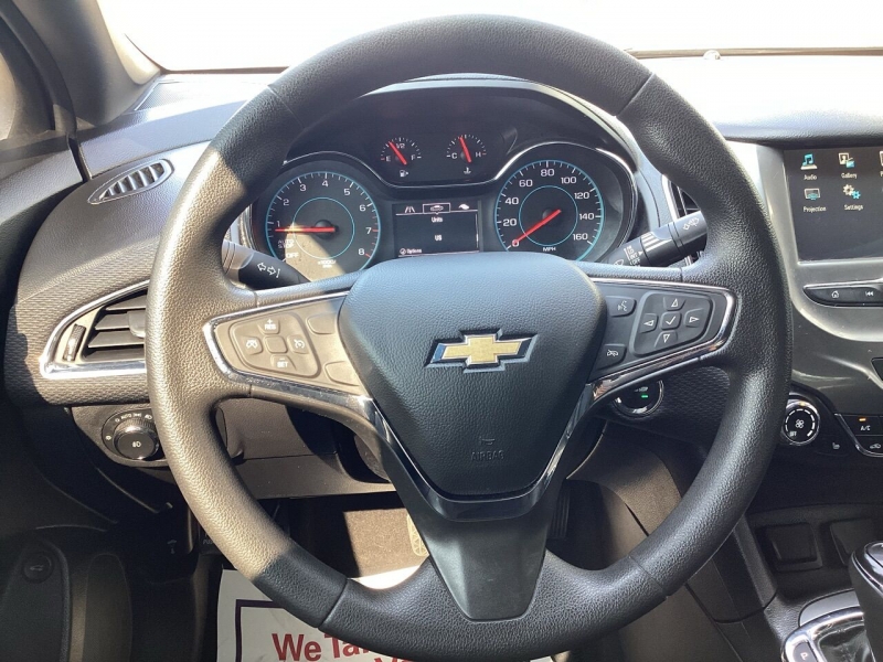 Chevrolet Cruze 2017 price $13,990