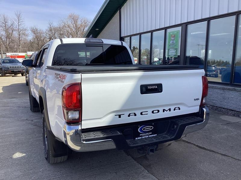 Toyota Tacoma 2018 price $30,990