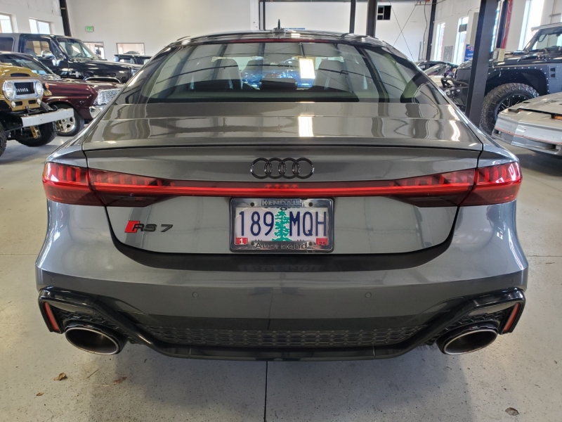 Audi RS 7 2021 price $102,500