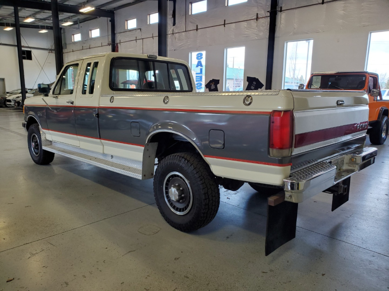 Ford F-250 1990 price $11,995
