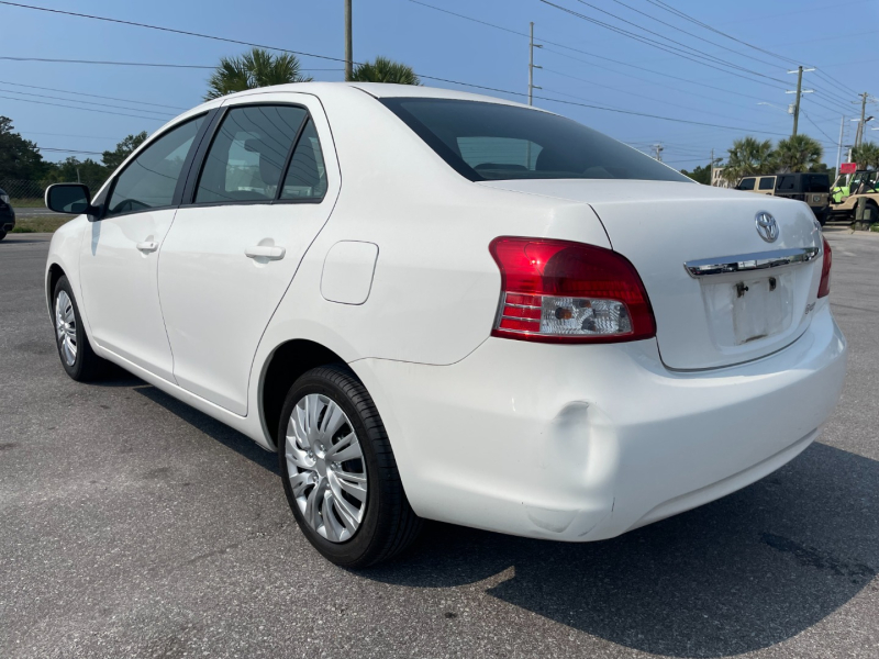 Toyota Yaris 2012 price $5,500