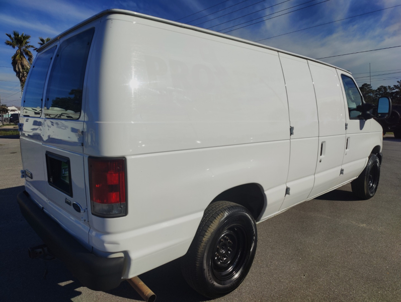 Ford Econoline Cargo Van 2013 price $6,999