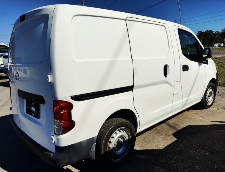 Nissan NV200 Compact Cargo 2017 price $8,999