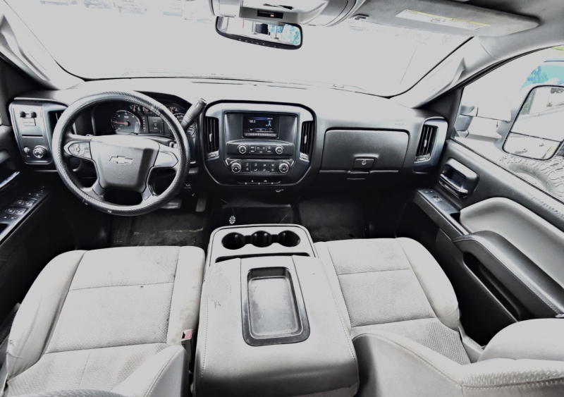 Chevrolet Silverado 2500HD 2015 price $9,500