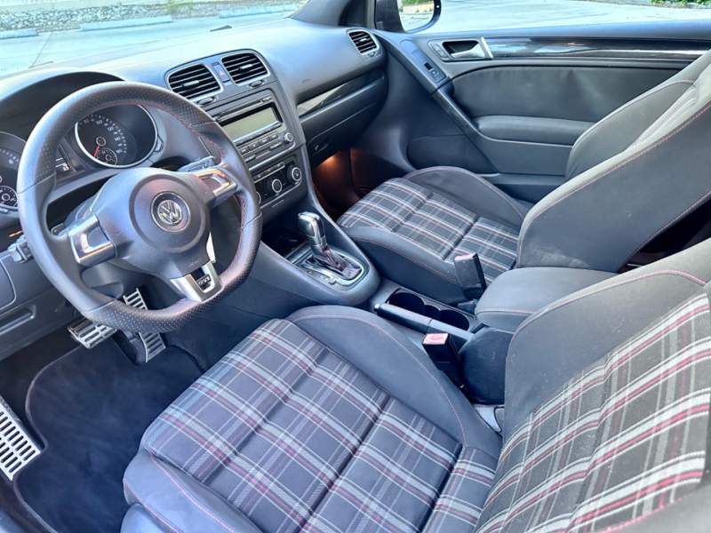 Volkswagen Golf GTI 2013 price $8,900