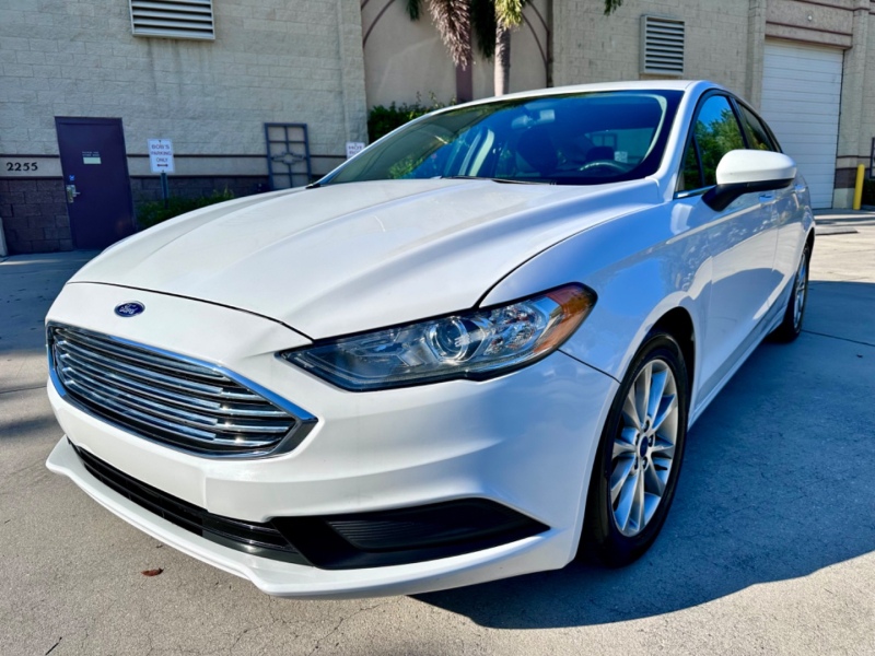 Ford Fusion 2017 price $10,900