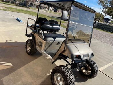 Golf Cart 48 V 2000 price $3,400