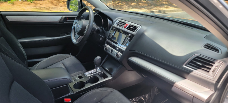 Subaru Legacy 2018 price $12,995