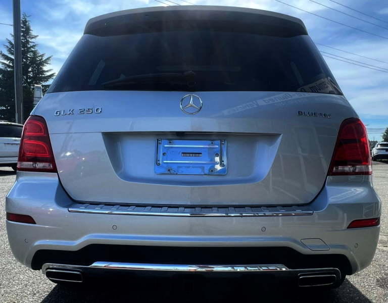 Mercedes-Benz GLK-Class 2015 price $25,995