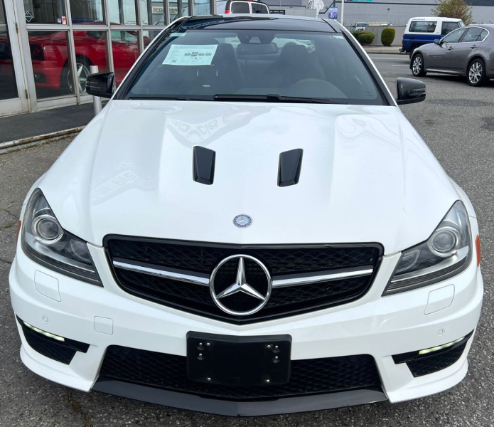 Mercedes-Benz C-Class 2015 price $46,195