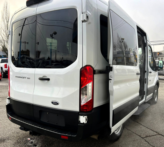 Ford Transit 10 Pass Wagon XL Mid Roof *Rear AC, B 2019 price $44,995