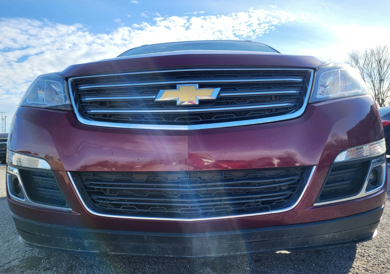 Chevrolet Traverse 2016 price $10,990