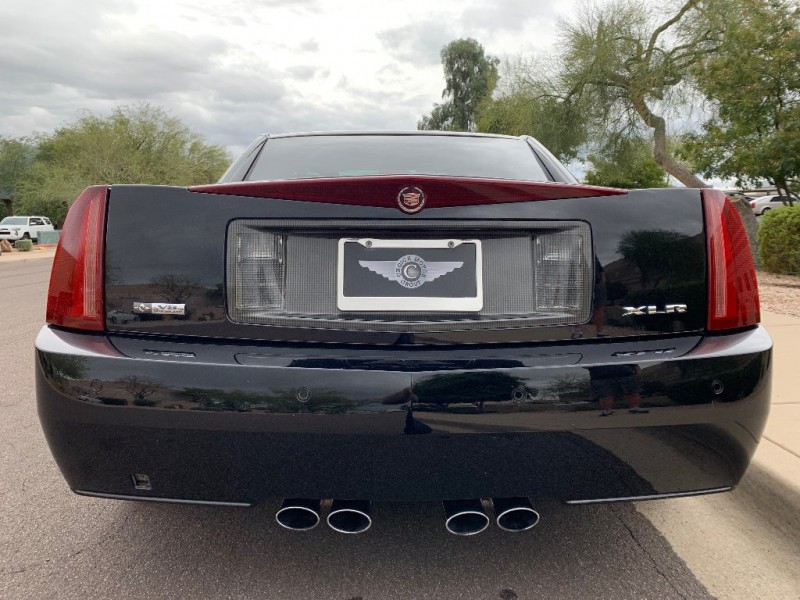 Cadillac XLR 2005 price $25,995