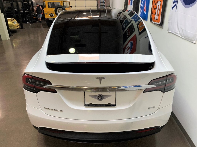 Tesla Model X 2016 price $69,850