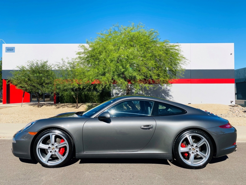 Porsche 911 2013 price $55,500