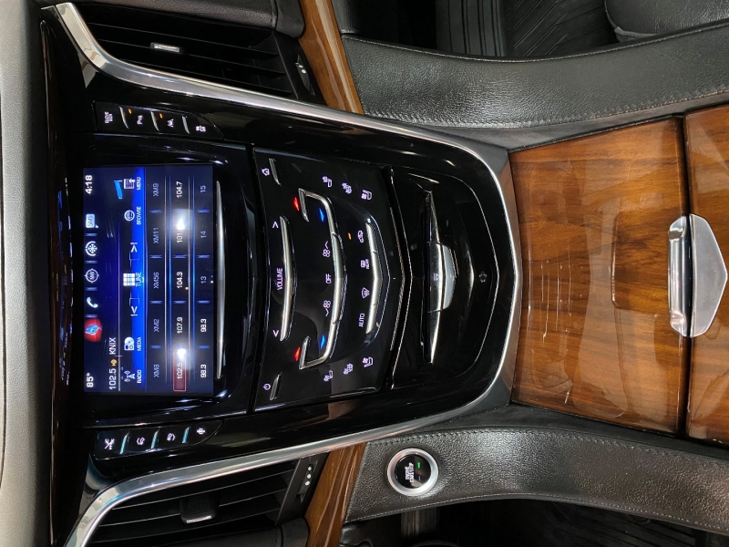 Cadillac Escalade ESV 2016 price $49,500