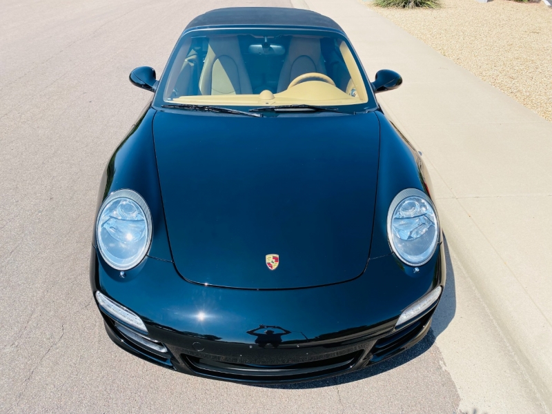 Porsche 911 2010 price $53,900