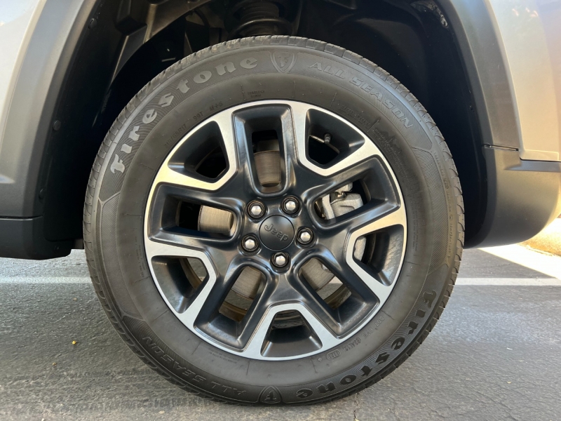 Jeep Compass 2019 price $28,500